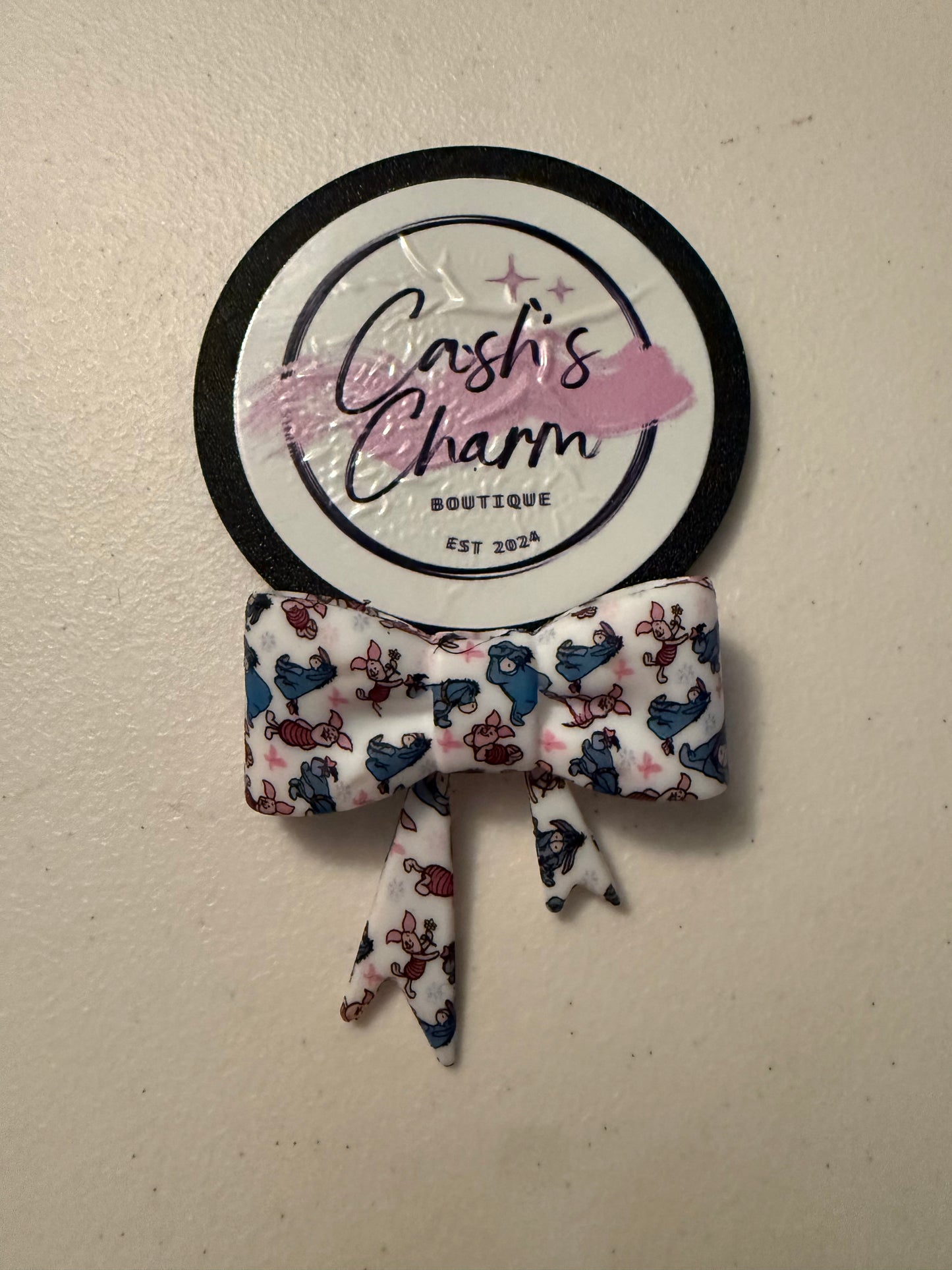 Blue Guy and Pig Bow Straw Topper