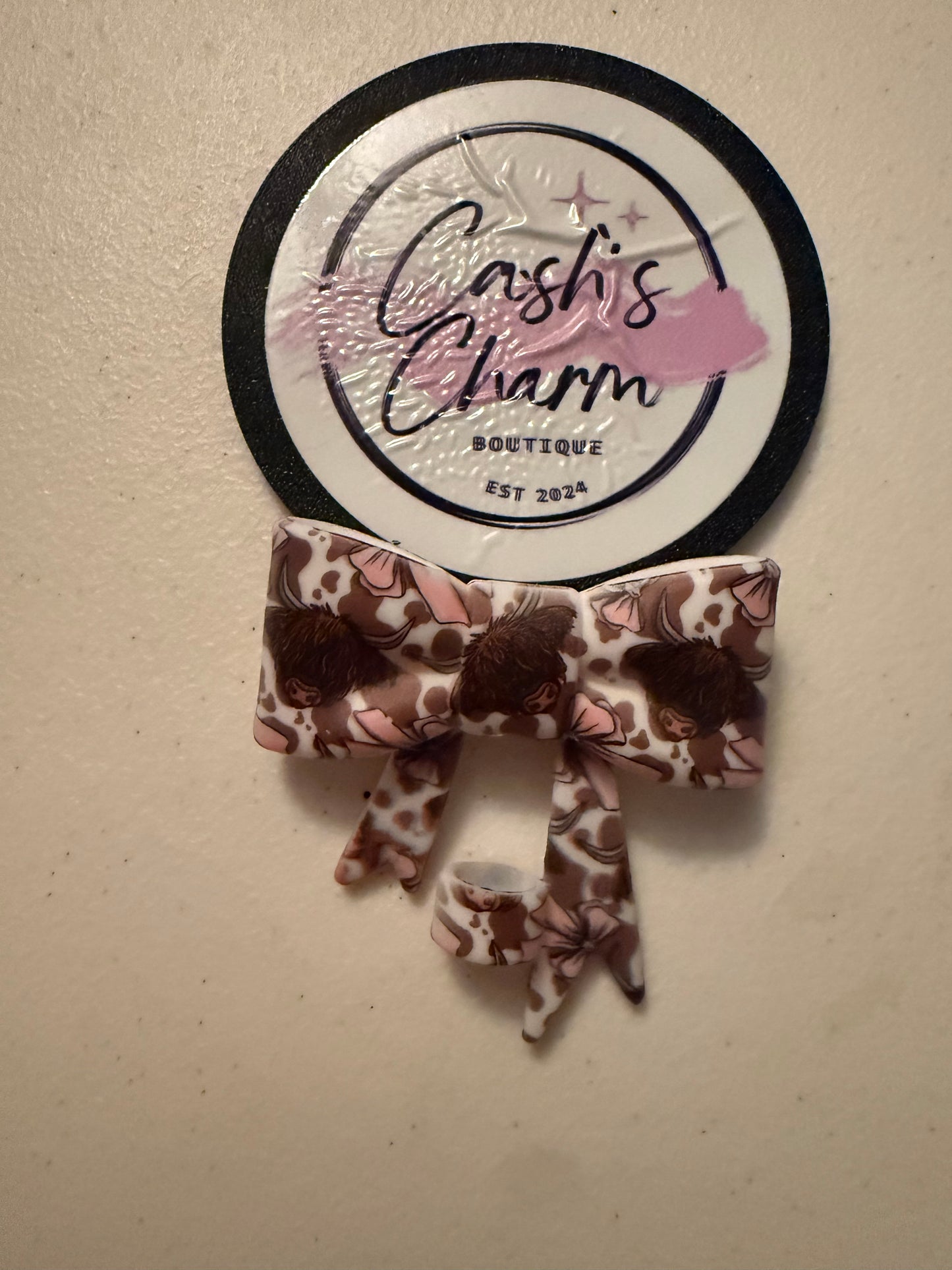 BrownHighland Cow and Pink Bow Straw Topper