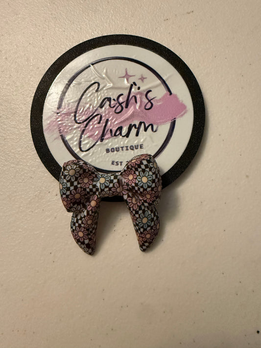 Checkered Flower Pen Bow